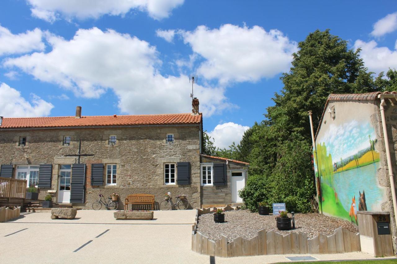 Chambres D'Hotes Logis Charrier Le Petit Bignon Les Épesses Buitenkant foto